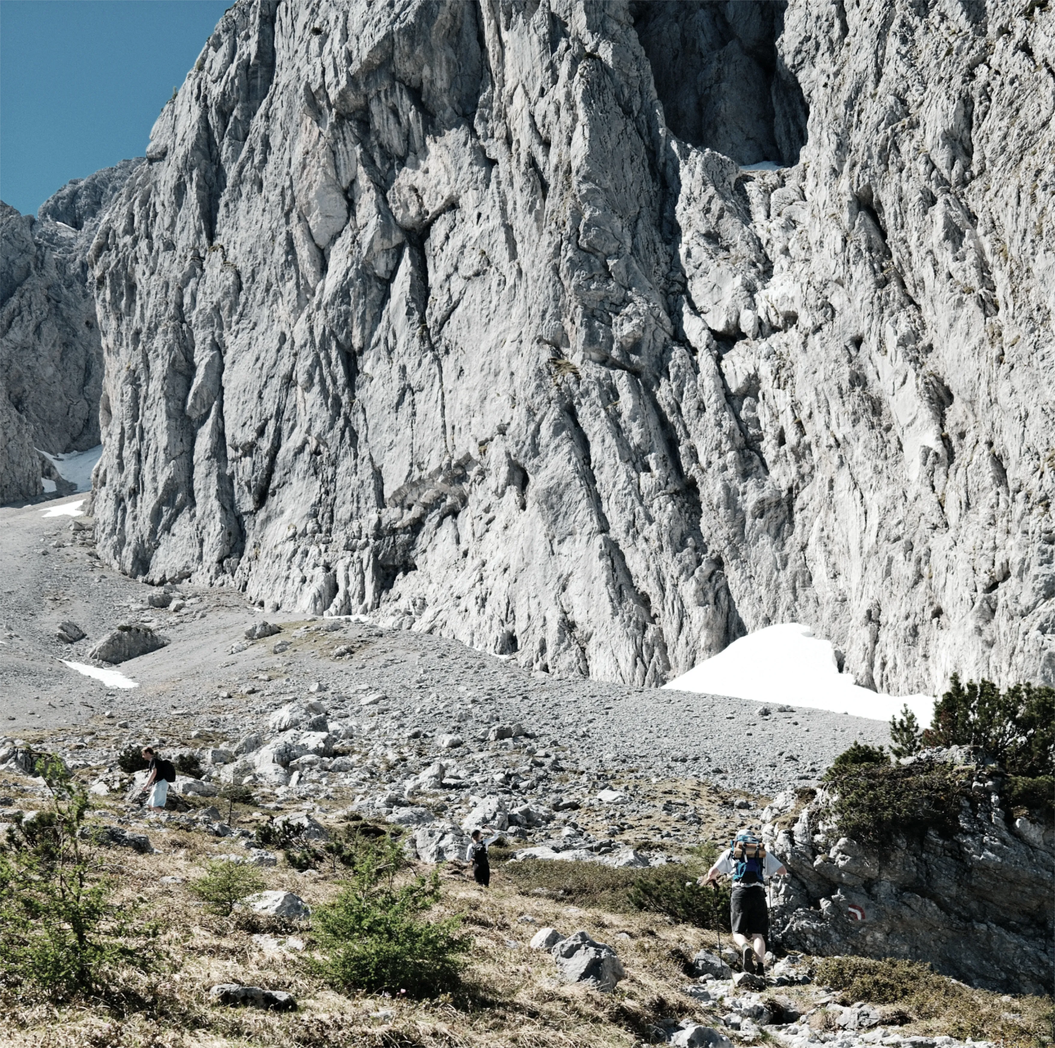 Ascent beside the rock face